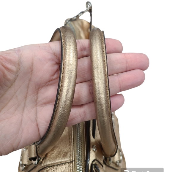 COACH ASHLEY PERFORATED METALLIC CHAMPAGNE LEATHER SATCHEL PURSE EUC - Picture 5 of 10